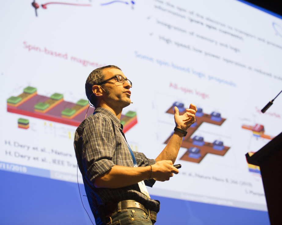Felix Casanova at the Graphene Week 2018