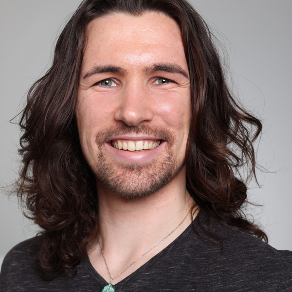 Jack Maughan Postdoctoral Researcher in Tissue Engineering & Neural Interfacing @ TCD, RCSI & AMBER Poster Award Winner on sustainable use of graphene Graphene Week 2024