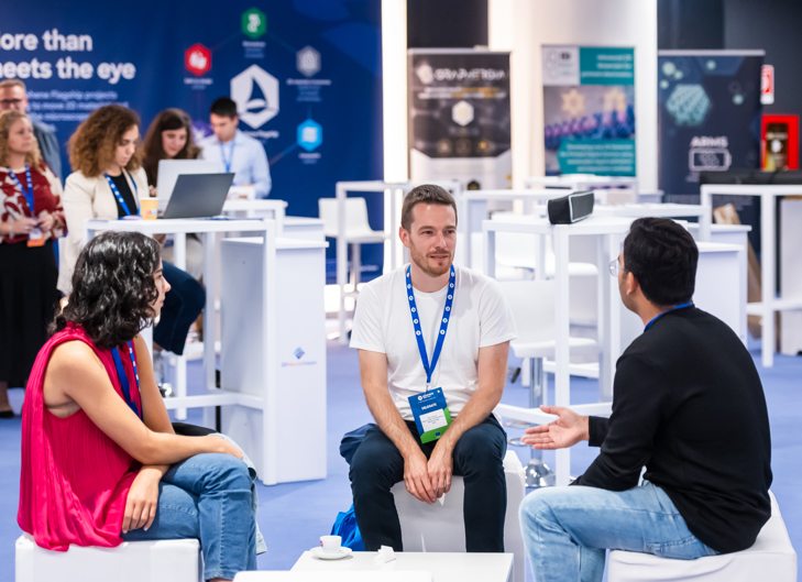 Graphene Week 2025: networking in the exhibition