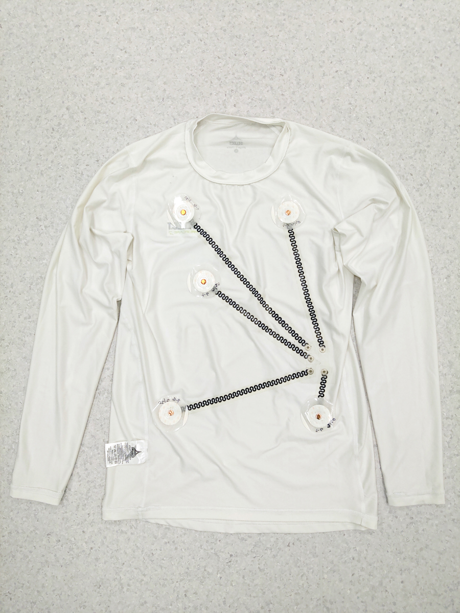 Shirt with printed graphene electrodes for electrocardiogram